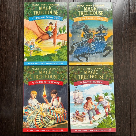 Set of Magic Tree House Books by Mary Pope Osborne Books 1-4 - Picture 1 of 3